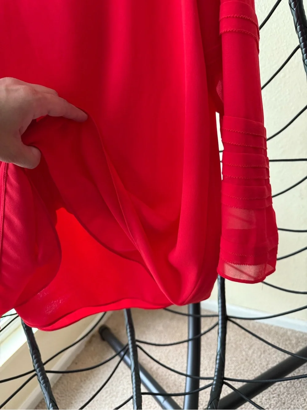 Alfani Red V-Neck Blouse with Sheer Mesh Pleated Sleeves Size Small SP19 - Picture 4 of 7